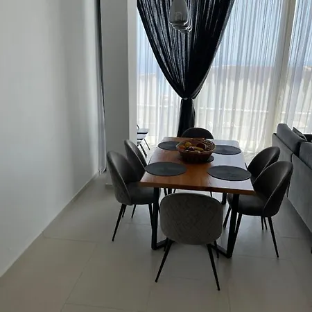 Coast 136 بيت للعطل *